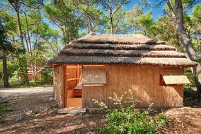 Pine Beach Bungalows – all inclusive