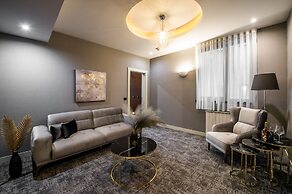 Crystal Hotel Belgrade