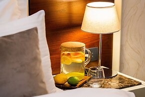 Crystal Hotel Belgrade