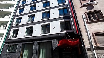 Crystal Hotel Belgrade