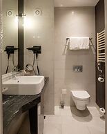 Crystal Hotel Belgrade