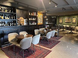 Keto Hotel