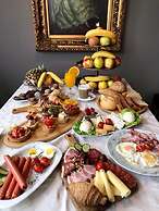 Keto Hotel