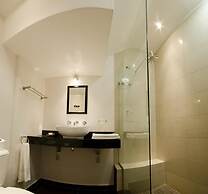 Small Bay Guest House