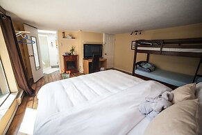 Tall Trees Bed & Breakfast