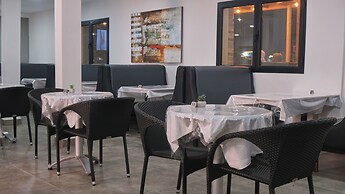 Hotel Aloe Emira NKC