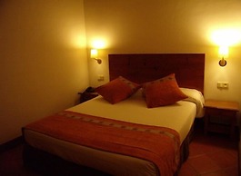 Hotel y Apartamentos Vilagaros