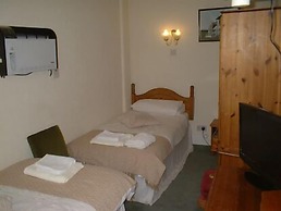 The Palace Hotel