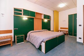 Open011 - Hostel