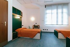 Open011 - Hostel