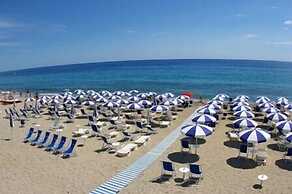 Hotel Club Cala Longa