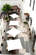 Hotel Blanco Riad