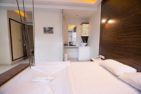 Element Suites