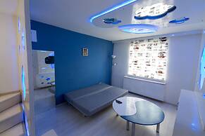 Element Suites