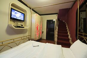 Element Suites