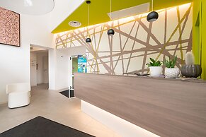 Hotel Iris