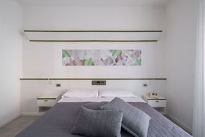 Hotel Iris