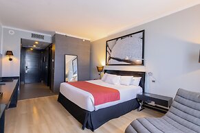 Wyndham Santiago Pettra