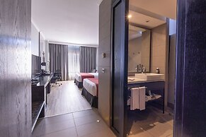 Wyndham Santiago Pettra