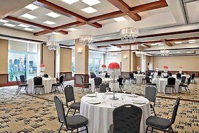Four Points by Sheraton Calgary Airport