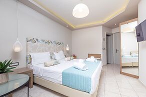 Balcony Hotel - Adults Only
