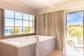 Balcony Hotel - Adults Only