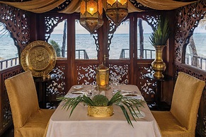 Breezes Beach Club & Spa – Half Board