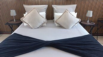 Beachcomber Bay - Guest House