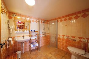 Auberge des Montauds - Hôtel & Restaurant