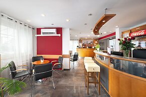 Hotel Plus