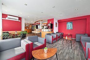 Hotel Plus