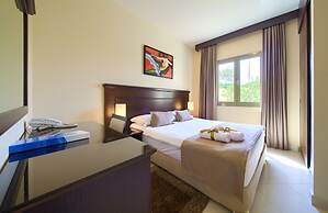 Blue Waves Resort