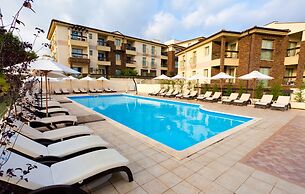 Blue Waves Resort