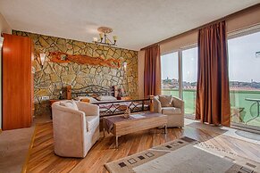 Apartments Tati