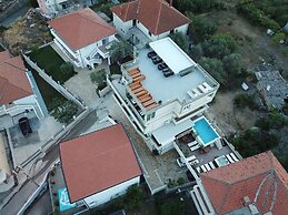 Apartments Tati