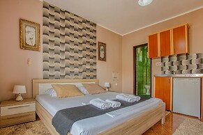 Apartments Tati