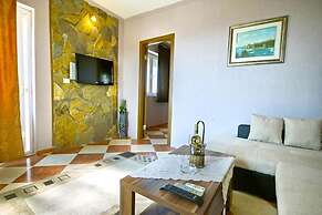 Apartments Tati