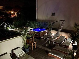 Apartments Tati