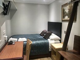 Rhodes Hotel