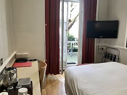 Rhodes Hotel