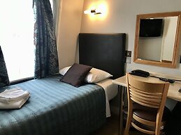 Rhodes Hotel