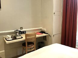 Rhodes Hotel