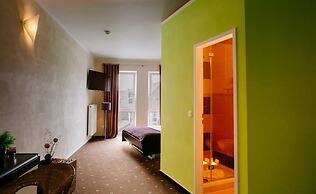 Hotel My Place