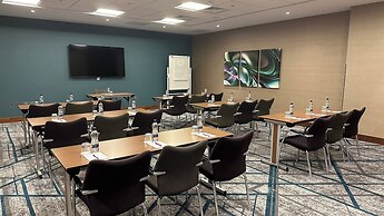 Crowne Plaza Reading by IHG