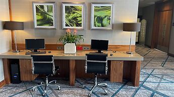 Crowne Plaza Reading by IHG