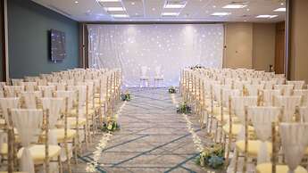Crowne Plaza Reading by IHG