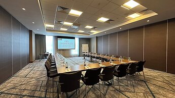 Crowne Plaza Reading by IHG