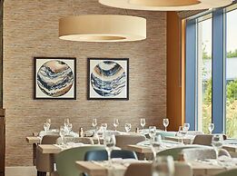 Crowne Plaza Reading by IHG