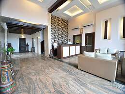 Dewdrop Le Seasons Beach Resort