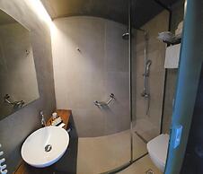 Atlantis City Hotel